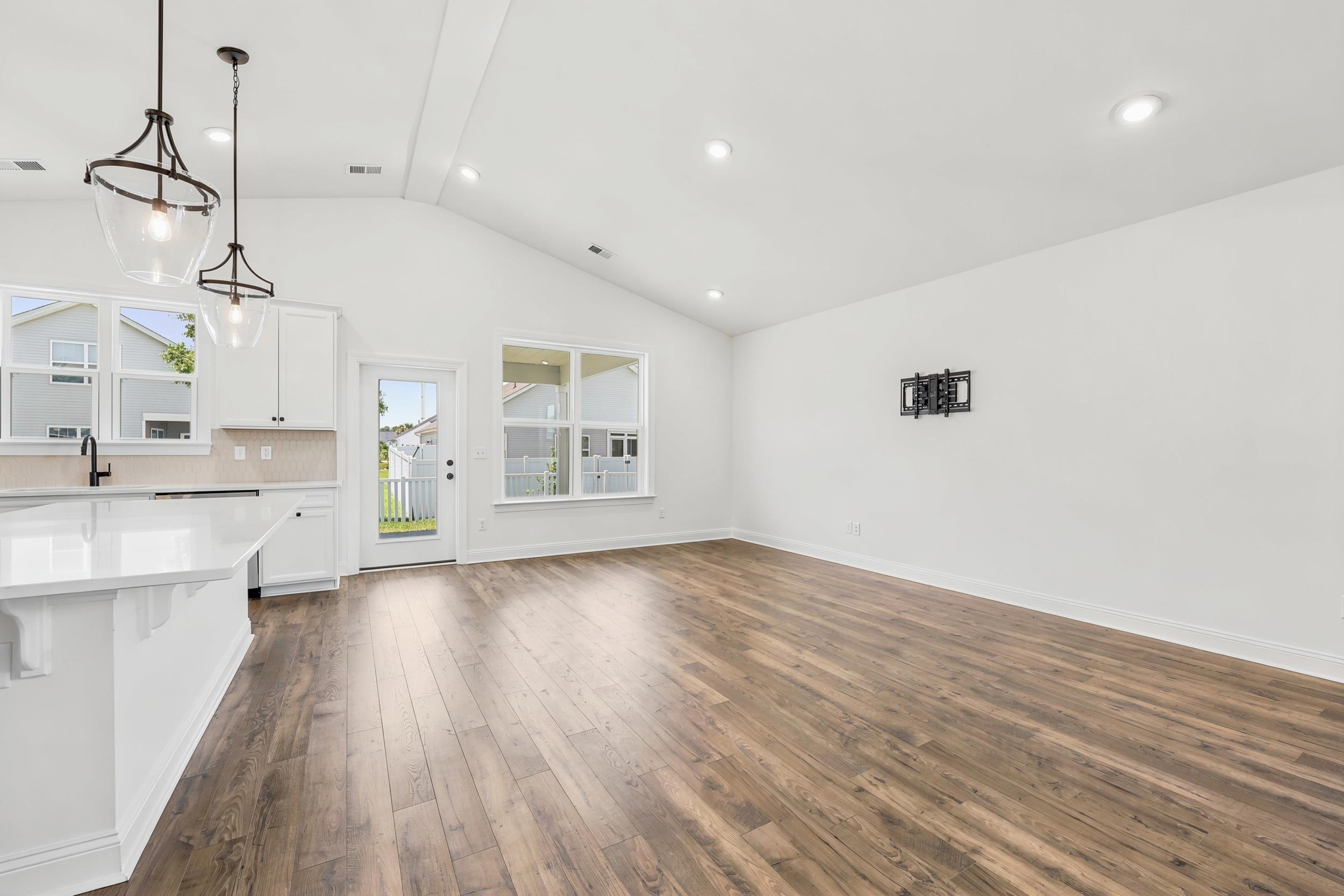 905 Inlt Kys Street Murrells Inlet, SC 29576 - Photo 8 of 45