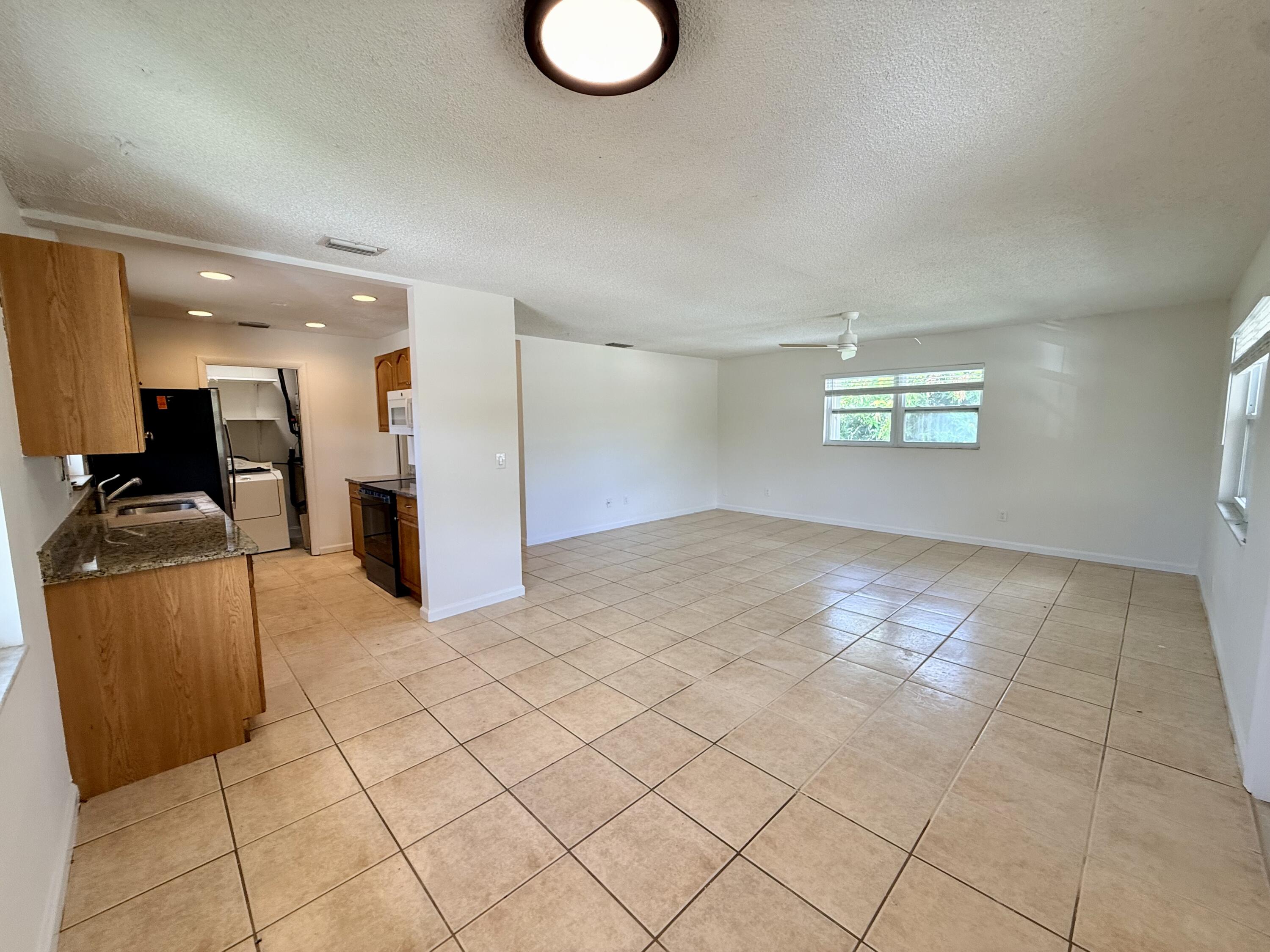 3362 Jefferson Street Stuart, FL 34997 - Photo 7 of 21 IMG_9262