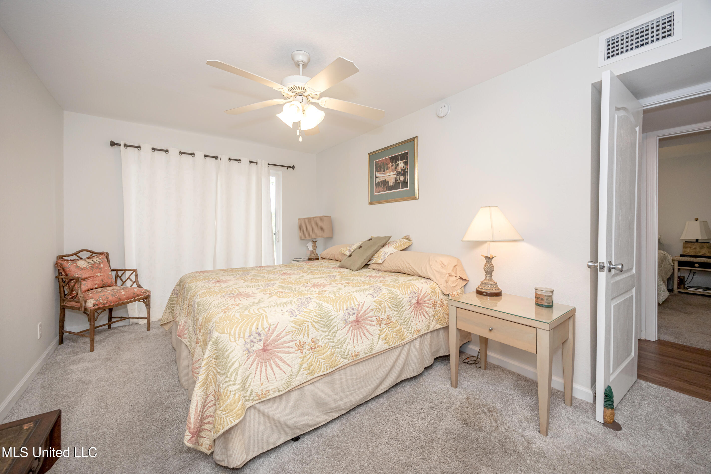3230 Cumberland Road, Unit 18 Ocean Springs, MS 39564 - Photo 22 of 48 IMG_8101