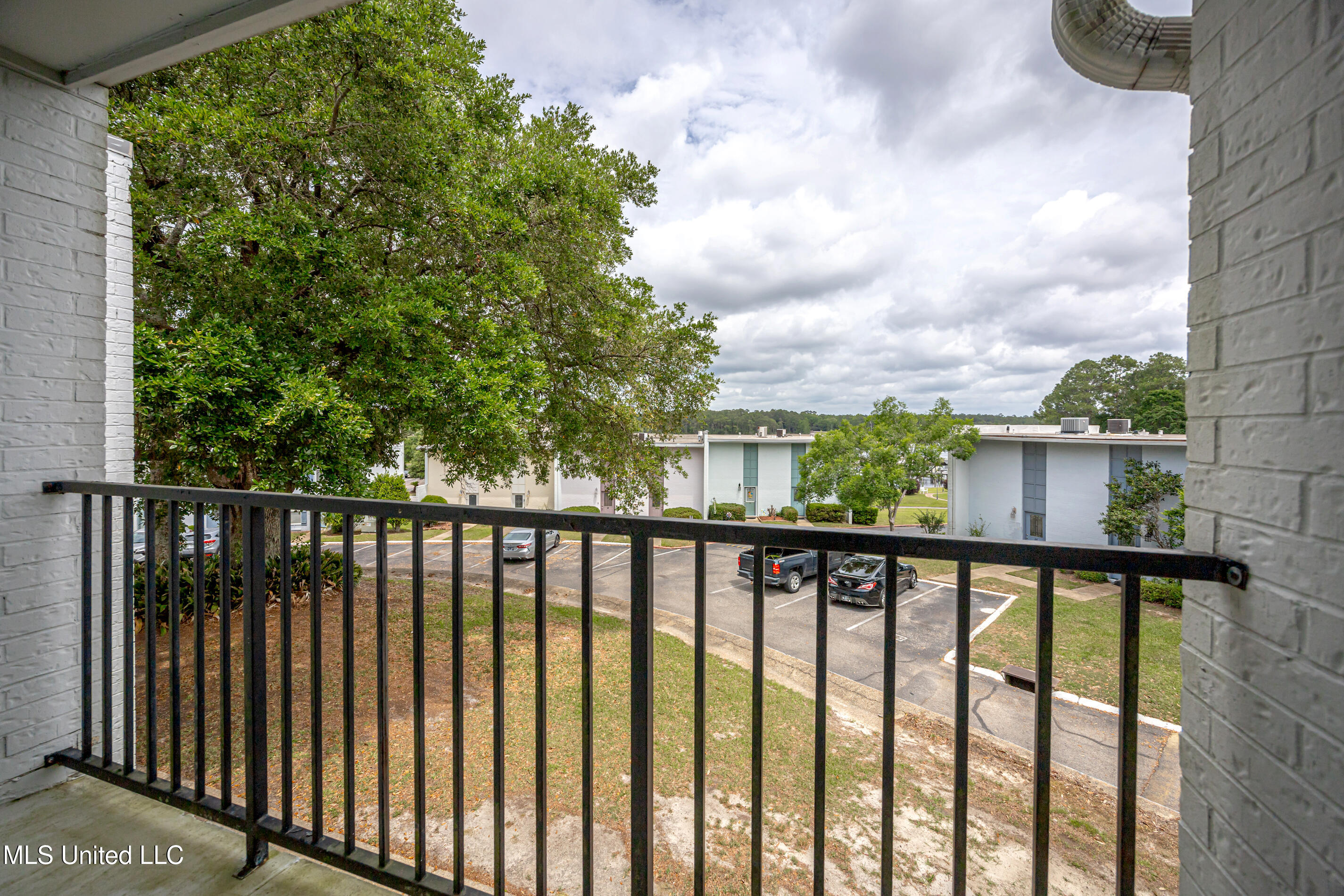 3230 Cumberland Road, Unit 18 Ocean Springs, MS 39564 - Photo 37 of 48 IMG_8125