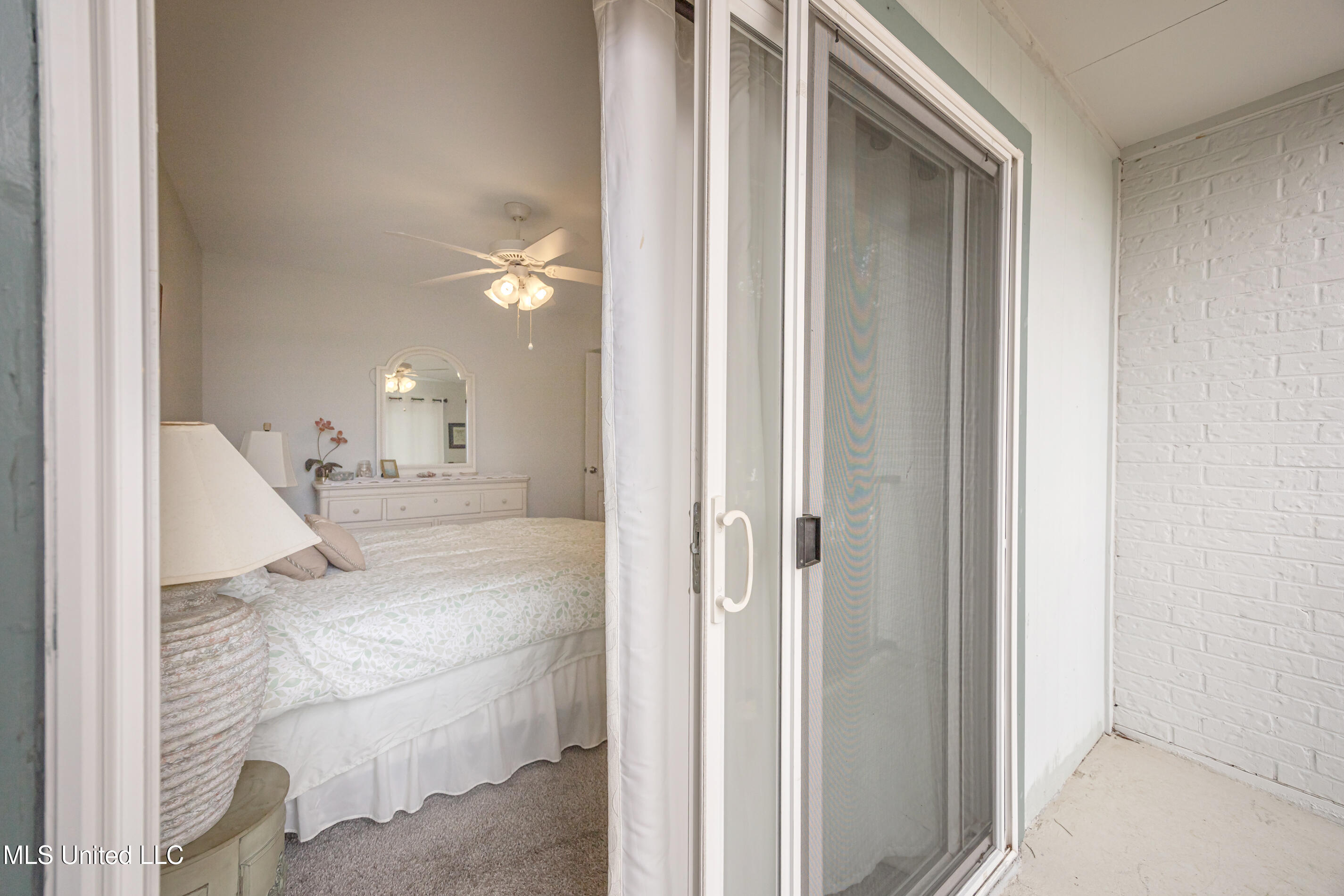 3230 Cumberland Road, Unit 18 Ocean Springs, MS 39564 - Photo 38 of 48 IMG_8128