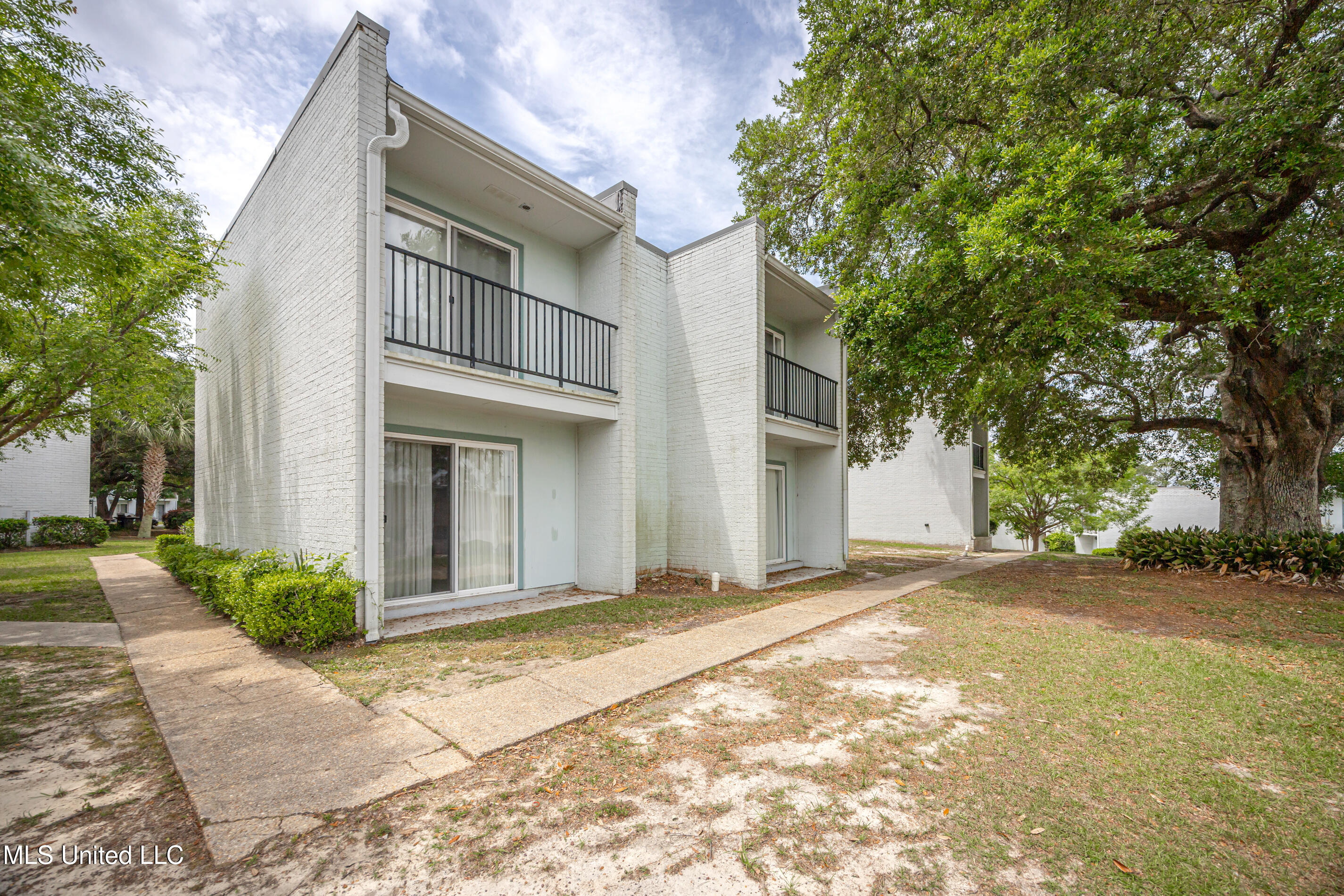 3230 Cumberland Road, Unit 18 Ocean Springs, MS 39564 - Photo 42 of 48 IMG_8141