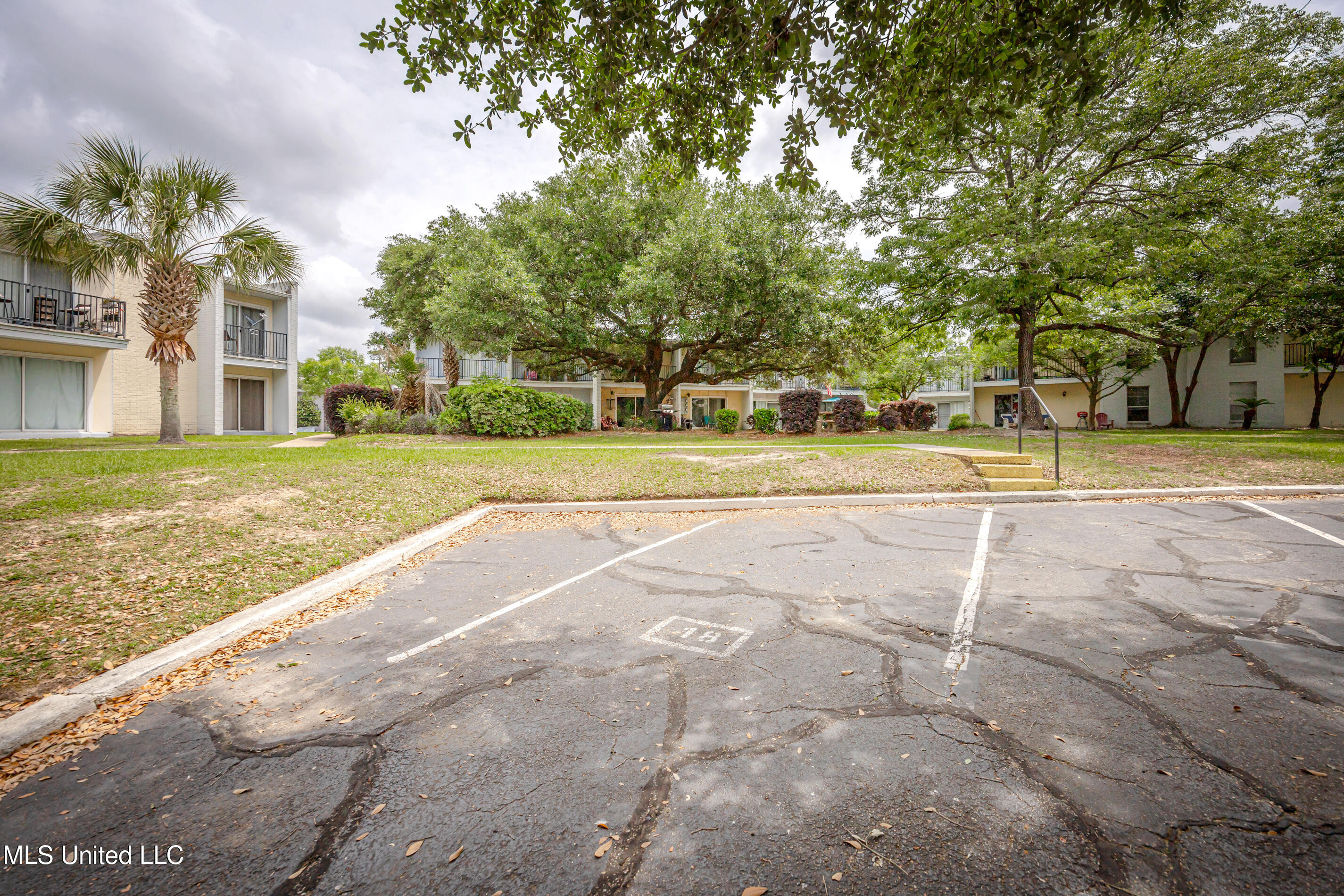 3230 Cumberland Road, Unit 18 Ocean Springs, MS 39564 - Photo 47 of 48 IMG_8162