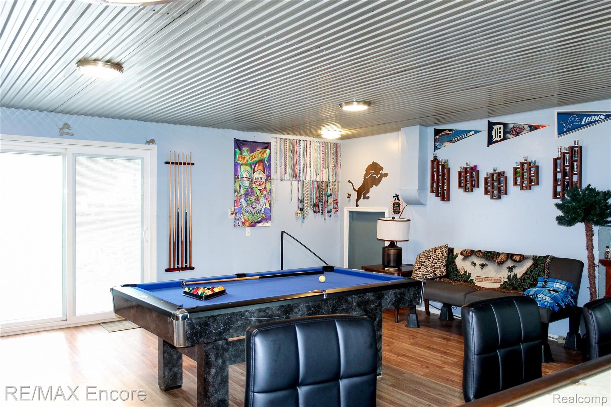 4715 Sashabaw Road Clarkston, MI 48346 - Photo 5 of 31 c4ab7629a1661e65f63f00068d3b9e5999e16437.jpg