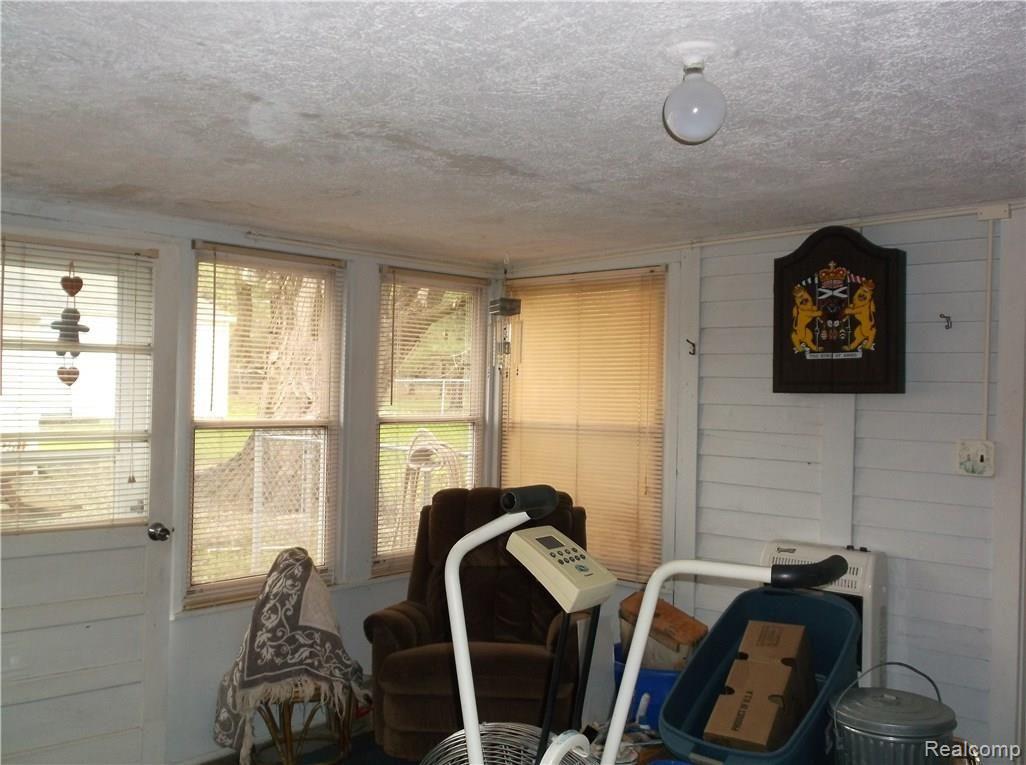 2537 Bowers Road Lapeer, MI 48446 - Photo 8 of 18 DSCF0197.JPG