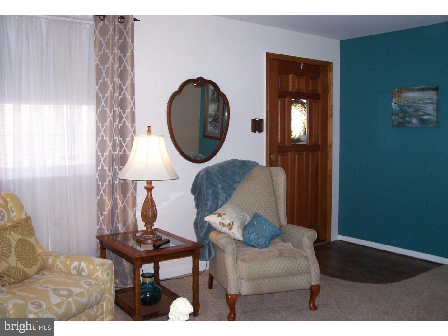 205 Church Road Jenkintown, PA 19046 - Photo 5 of 25 Living Room