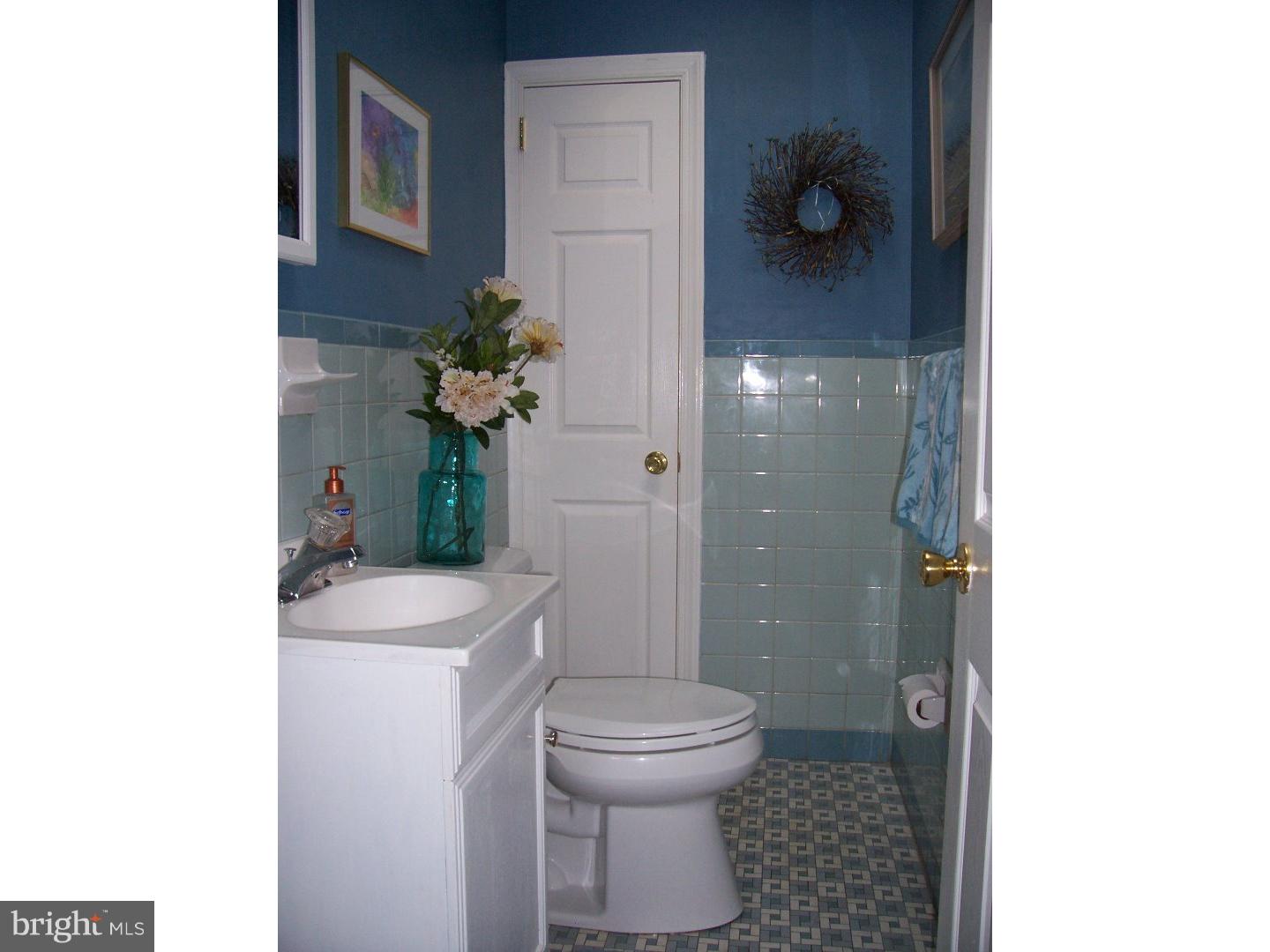 205 Church Road Jenkintown, PA 19046 - Photo 9 of 25 Bathroom