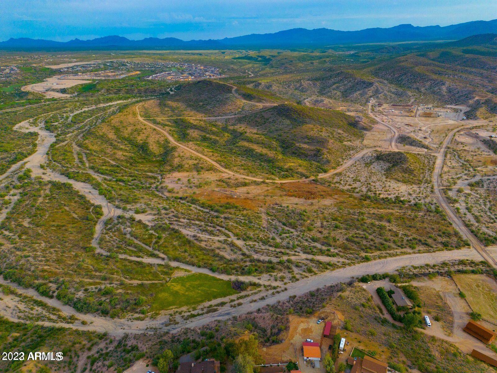 18881 West Roper Road Wickenburg, AZ 85390 - Photo 9 of 14 a view of an ocean from a balcony