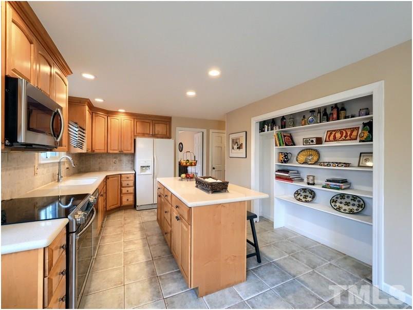 11416 Coachmans Way Raleigh, NC 27614 - Photo 7 of 25