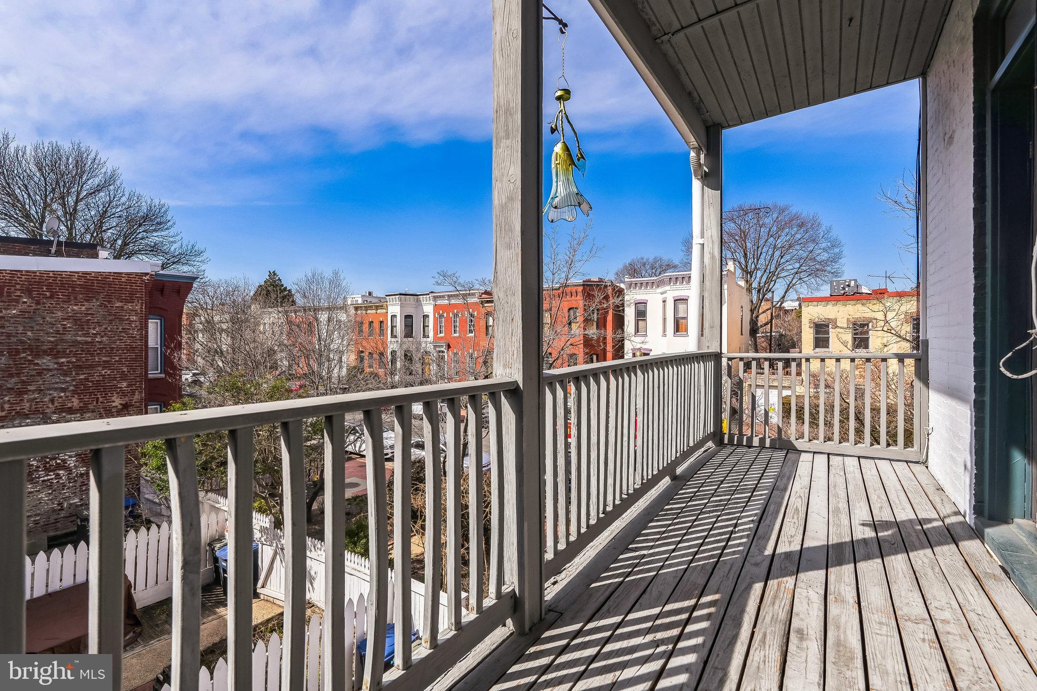 101 7th Street Southeast, Unit 4 Washington, DC 20003 - Photo 3 of 13 a view of city with balcony
