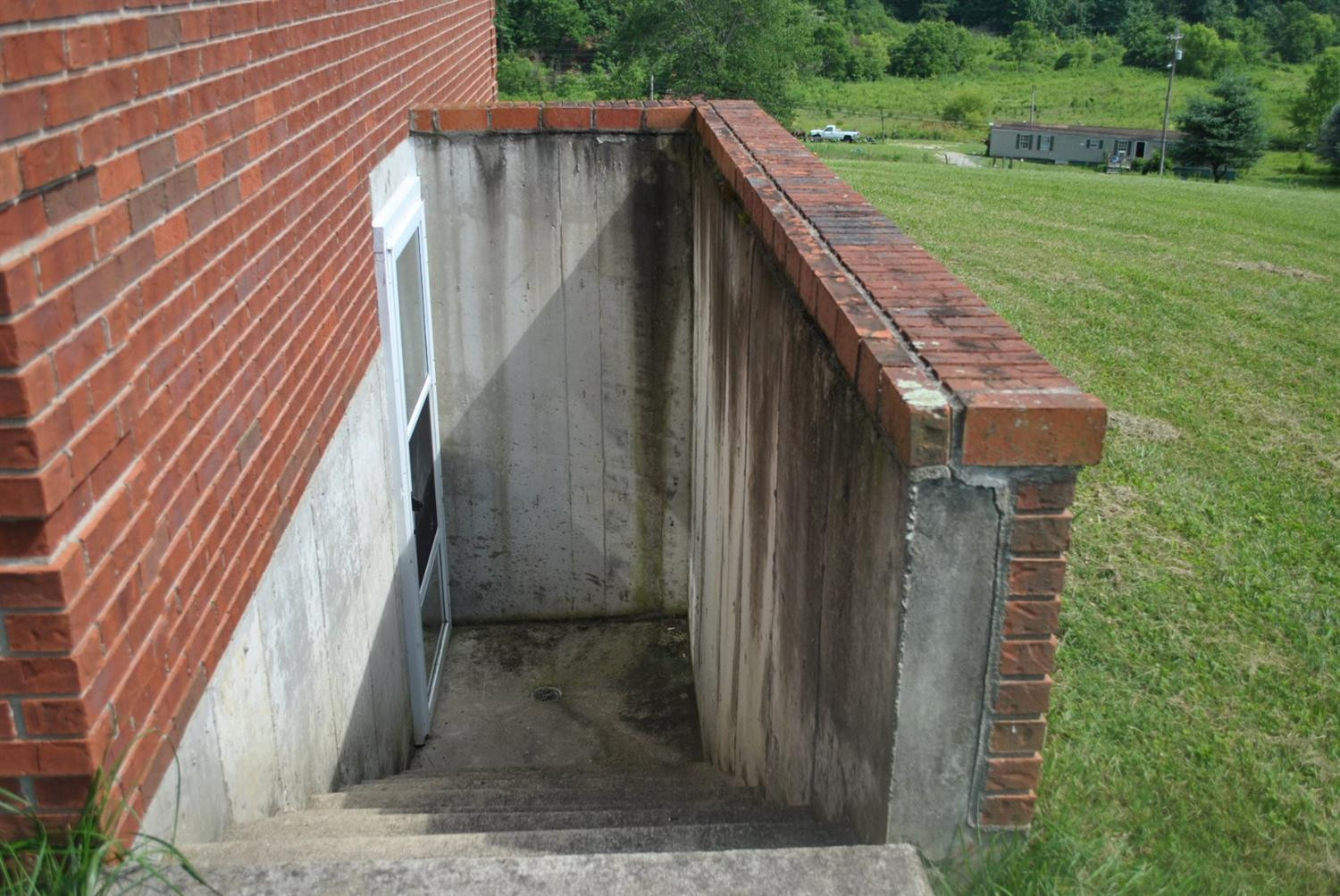 8380 Barbourville Road London, KY 40744 - Photo 27 of 62 Photo 27