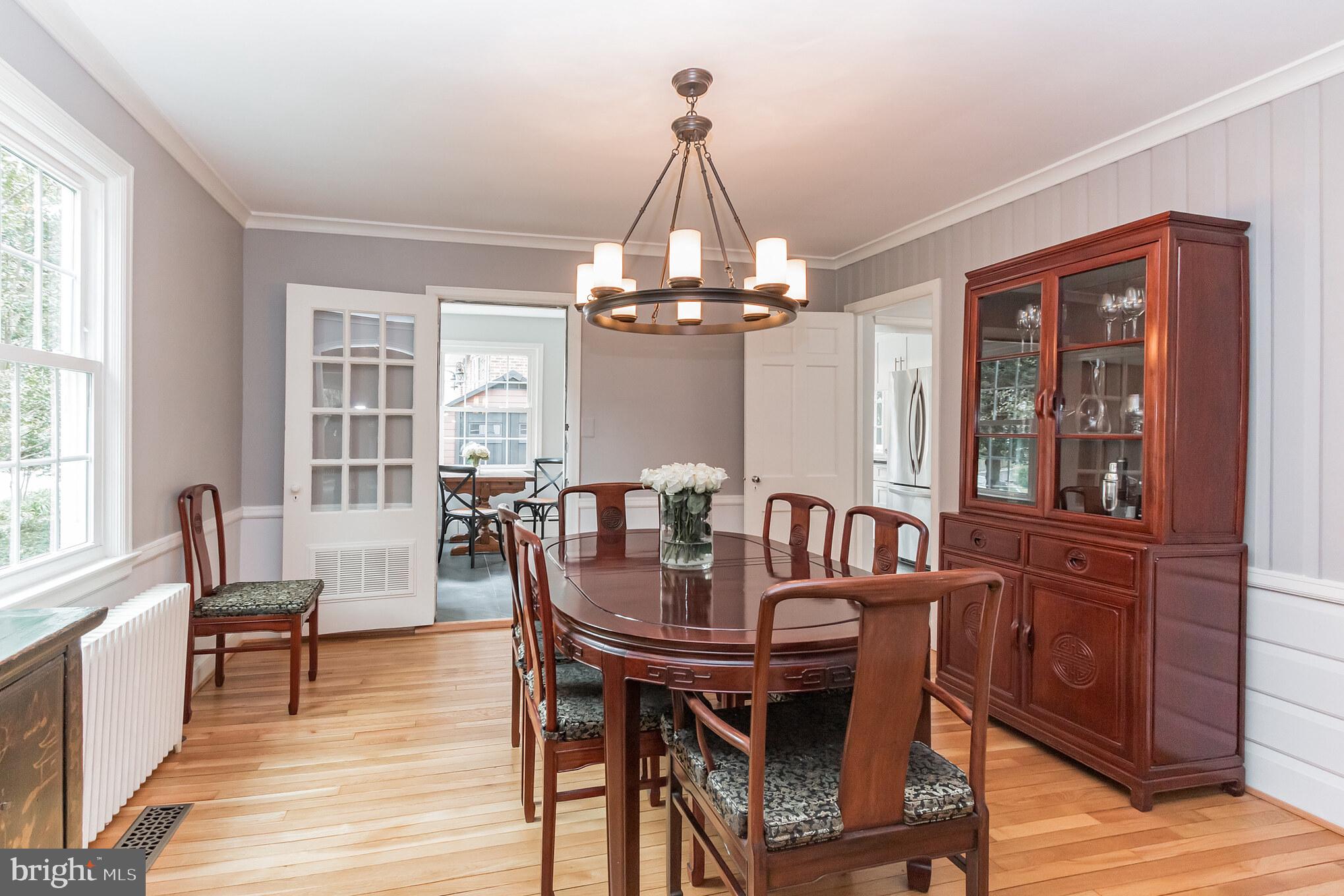 3114 Russell Road Alexandria, VA 22305 - Photo 20 of 72 Large dining room, adjacent to kitchen