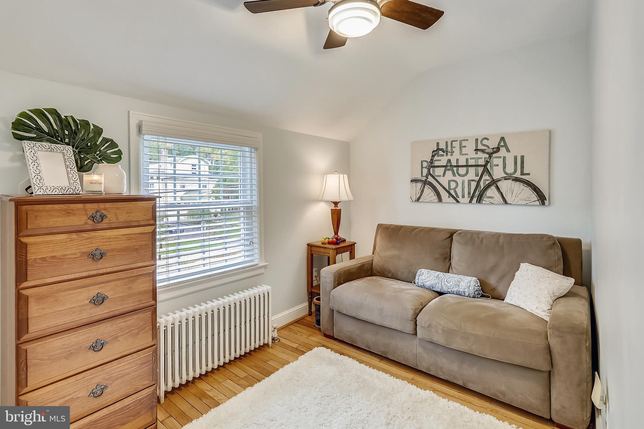 3114 Russell Road Alexandria, VA 22305 - Photo 47 of 72 Third bedroom, shown with sofa bed