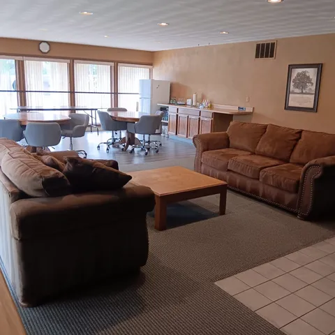 $189,900 | 985 Babcock Street, Unit 7, Neenah, WI 54956