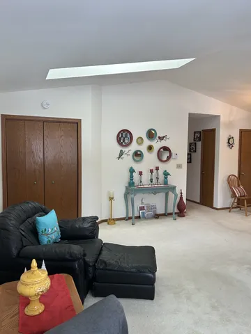 $189,900 | 985 Babcock Street, Unit 7, Neenah, WI 54956