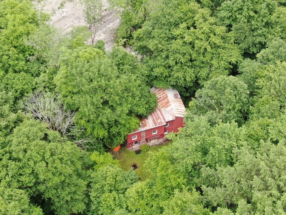 75 Pearson Road Bridgewater, VT 05035 - Photo 5 of 6