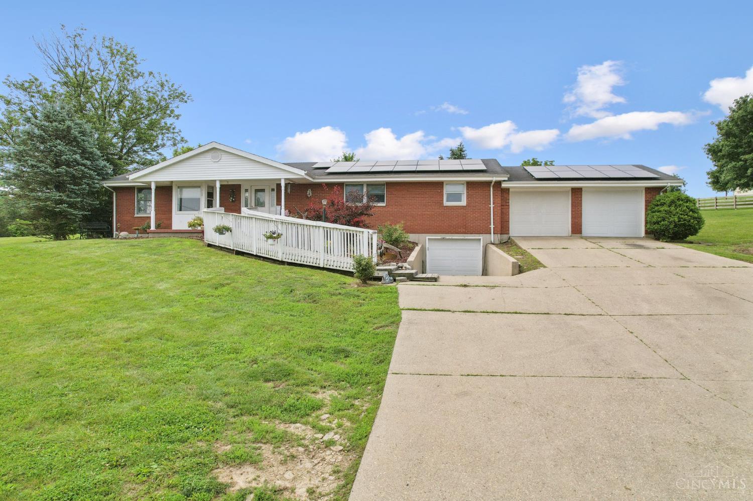 3430 Hamilton New London Road Hamilton, OH 45013 - Photo 1 of 46