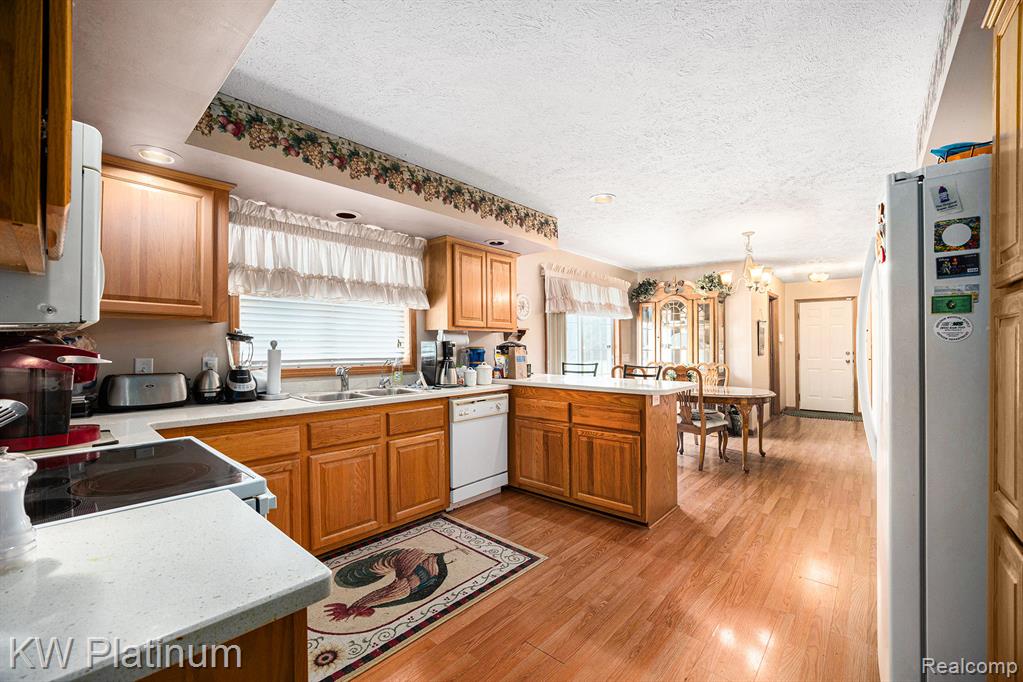 2954 English Road Smiths Creek, MI 48074 - Photo 13 of 35 Gallery Image 13