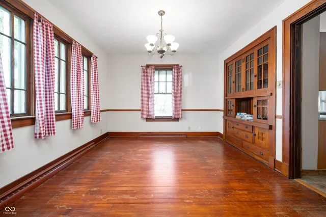 $249,000 | 4 West Henley Street, Carthage, IN 46115