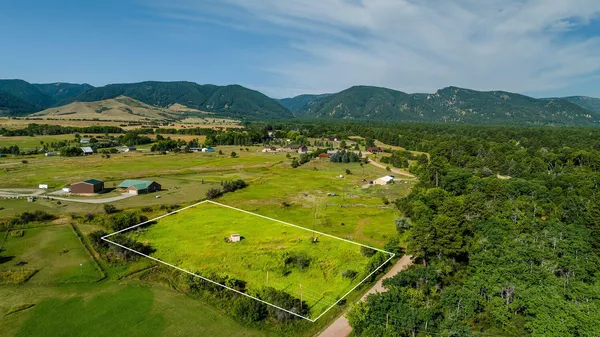 $230,000 | Hosburg Drive, Story, WY 82842