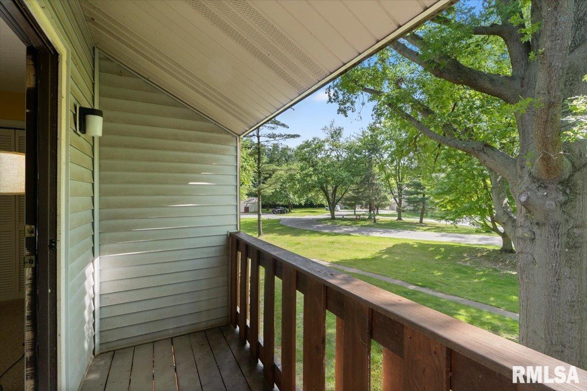 60 Country Place Springfield, IL 62703 - Photo 32 of 41