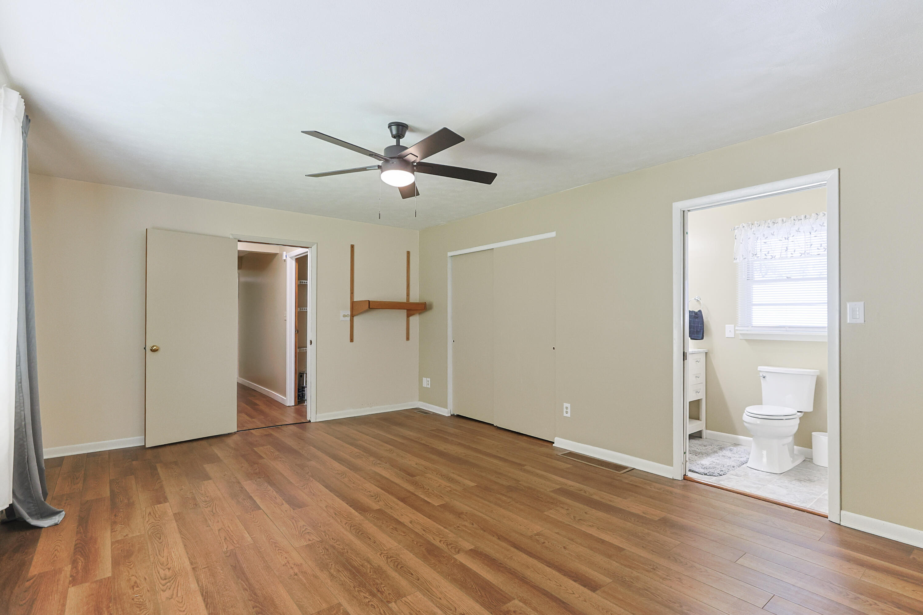 3011 Adams Road Niles, MI 49120 - Photo 21 of 44 Primary En suite
