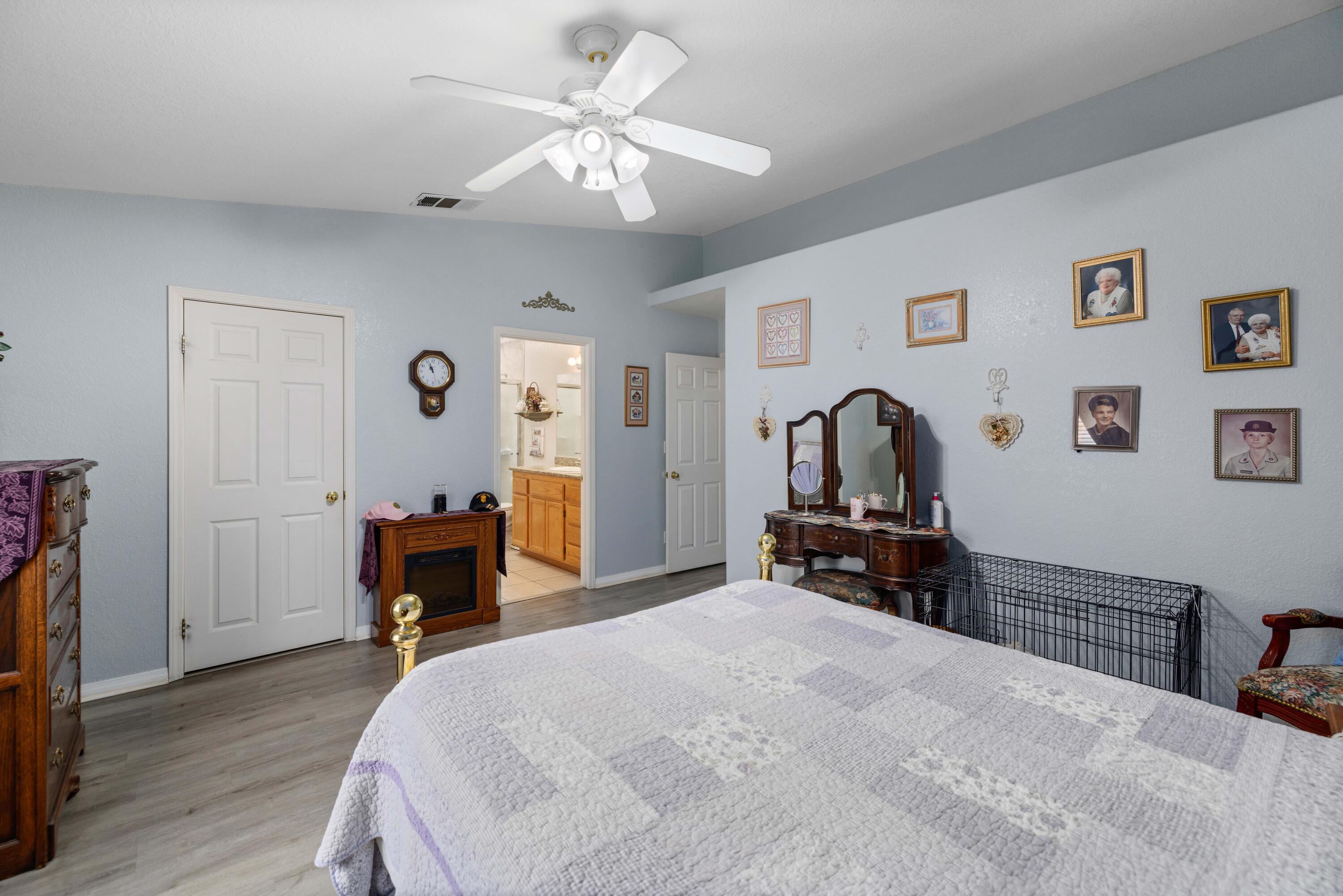 18270 Basil Drive Tehachapi, CA 93561 - Photo 17 of 38 18270 Basil Dr-28