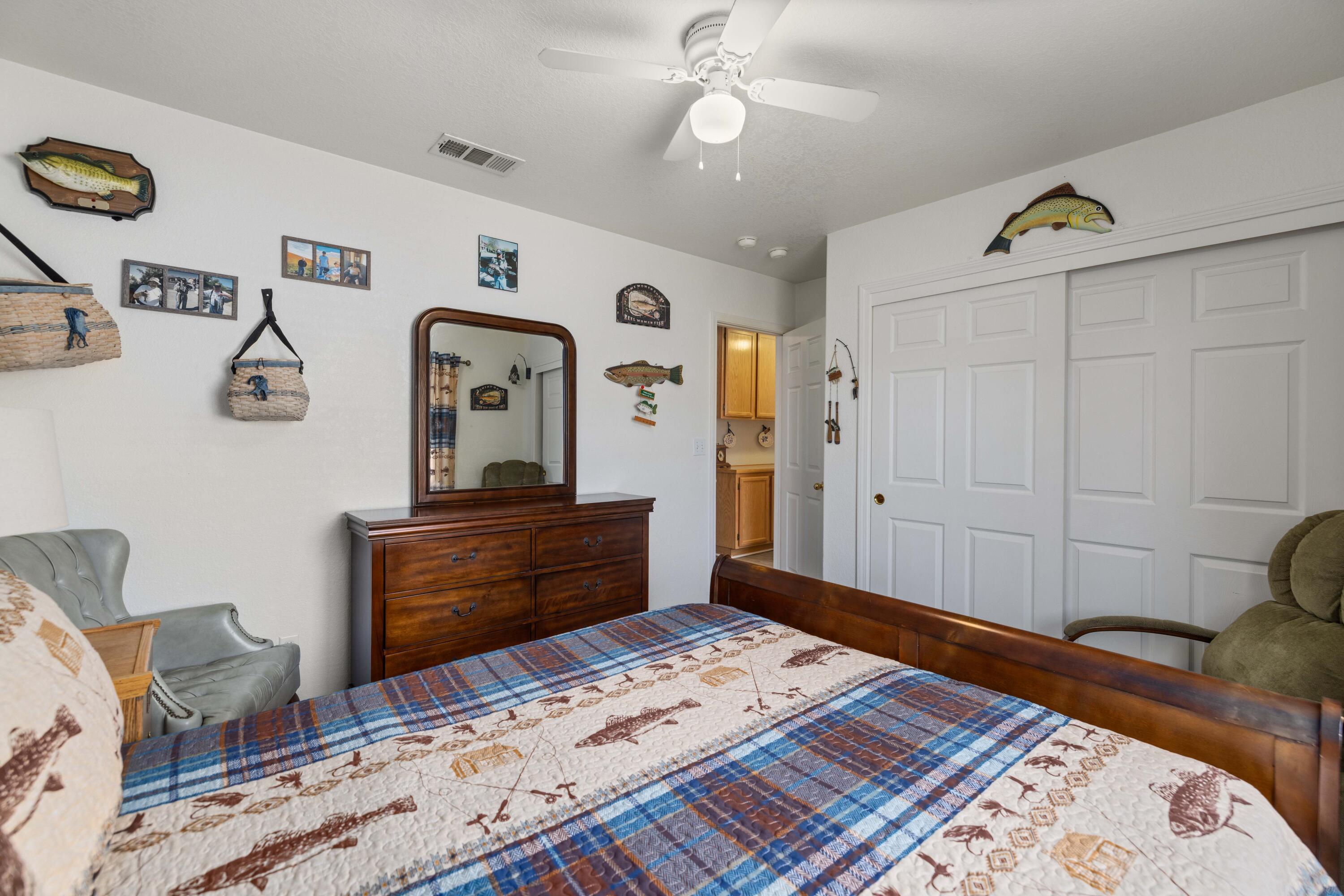 18270 Basil Drive Tehachapi, CA 93561 - Photo 23 of 38 18270 Basil Dr-23