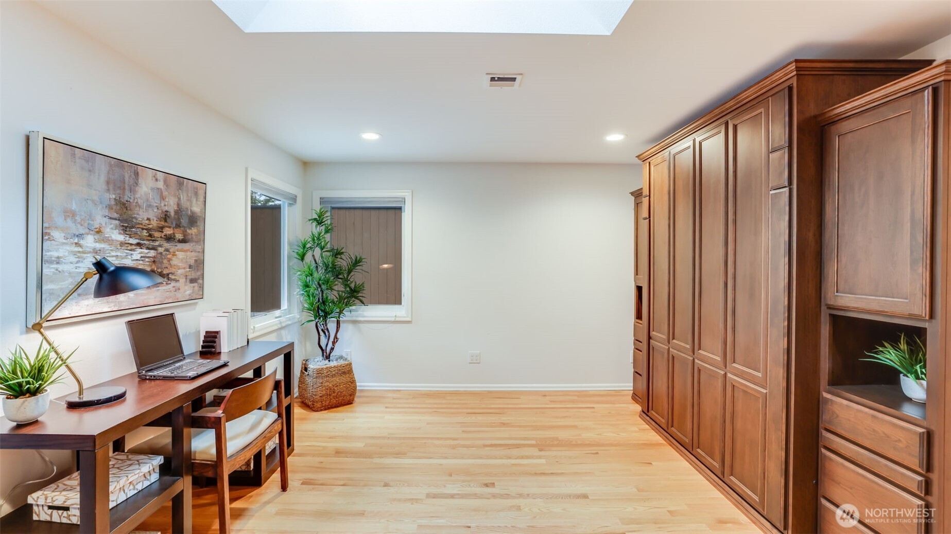 2171 North 122nd Place Seattle, WA 98133 - Photo 25 of 40 a living room with furniture and a window