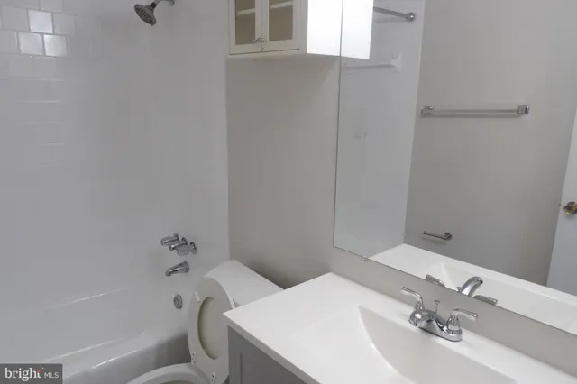 $1,800 | 762-102 Quince Orchard Boulevard, Unit 762102, Gaithersburg, MD 20878