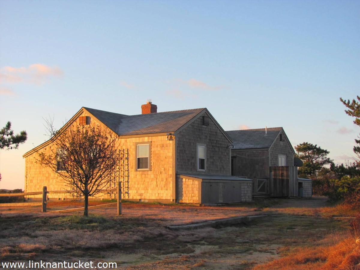 37 West Miacomet Road Nantucket, MA 02554 - Photo 1 of 8 Gallery Image 1