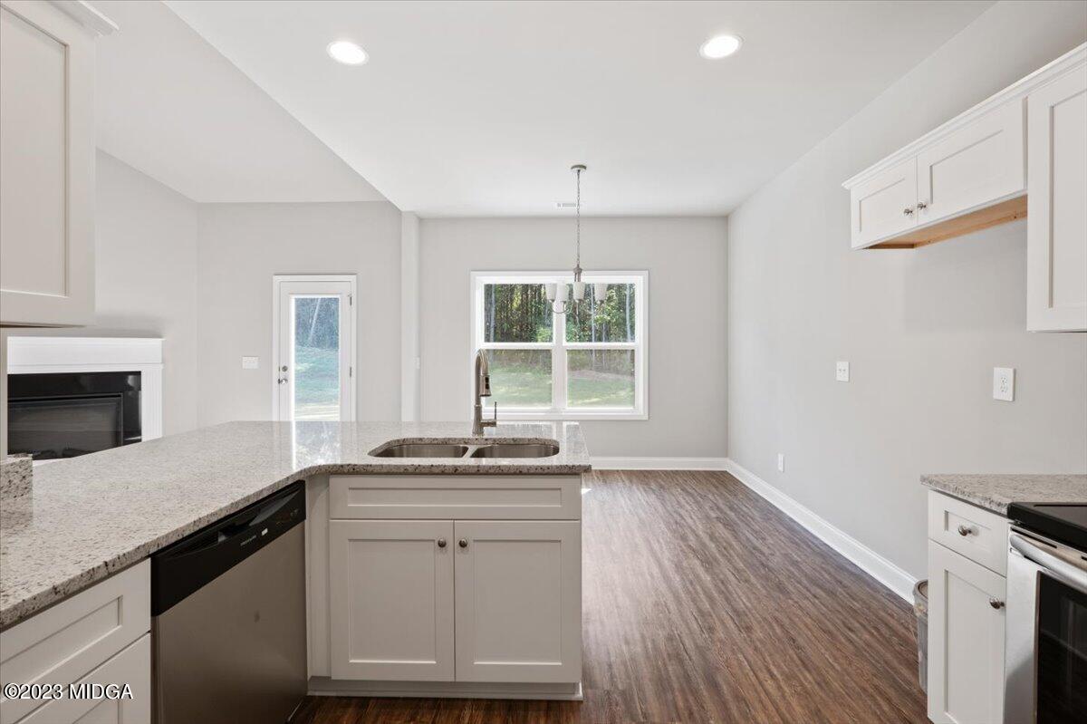 51 Strickland Loop Forsyth, GA 31029 - Photo 7 of 23 6a.