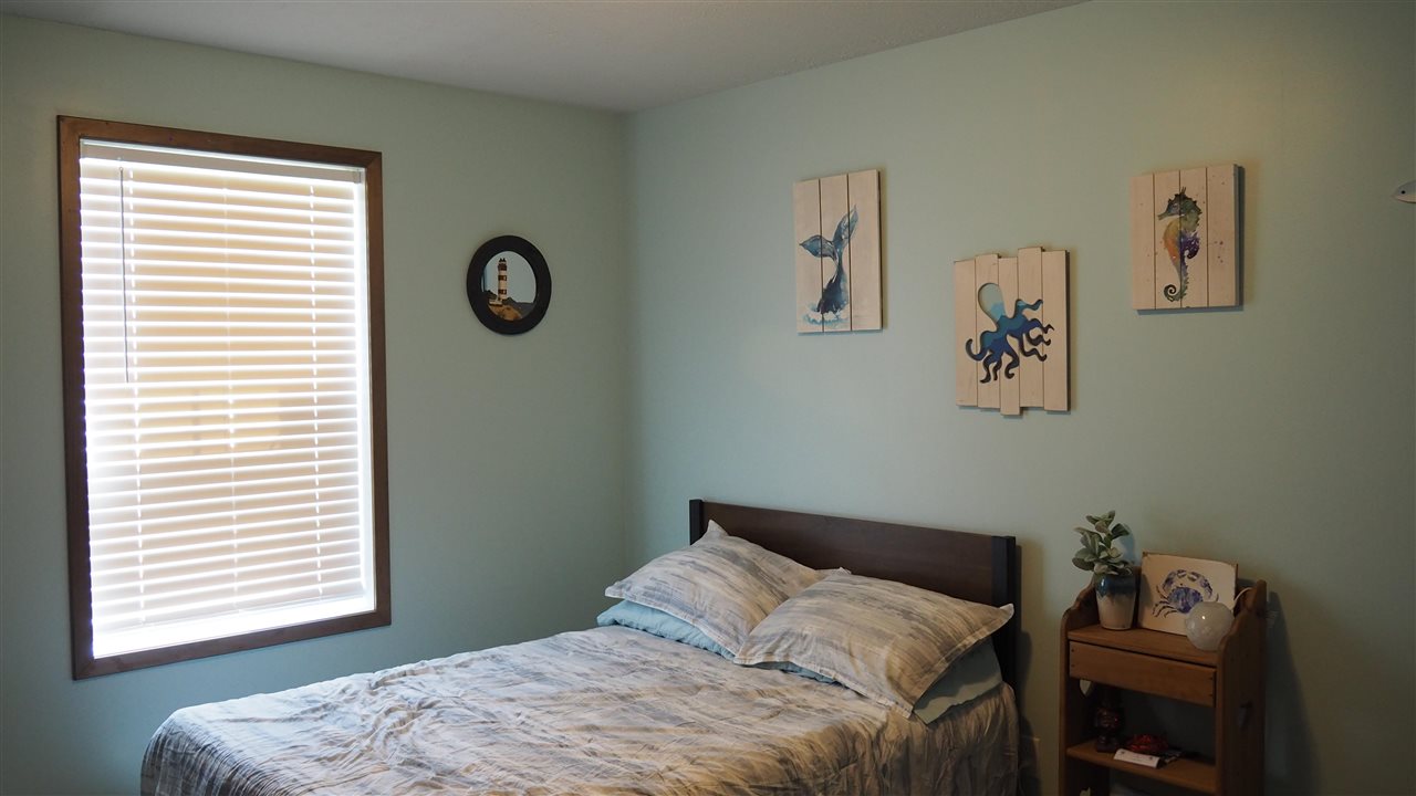 18392 Karlin Road Thompsonville, MI 49683 - Photo 11 of 37 1890145-10.JPG