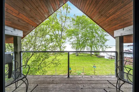 $724,900 | 1783 Brighton Beach Road, Menasha, WI 54952