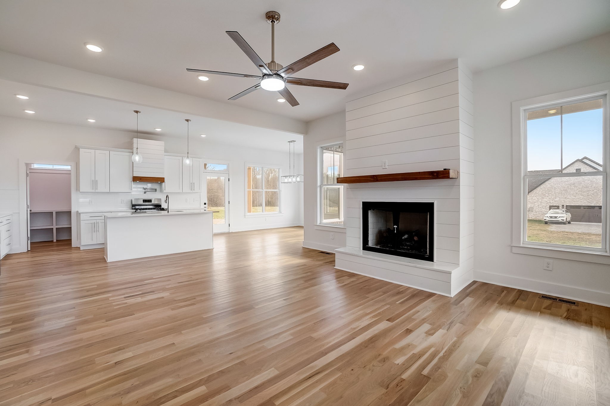 1142 Maxwell Branch Road Cottontown, TN 37048 - Photo 8 of 52