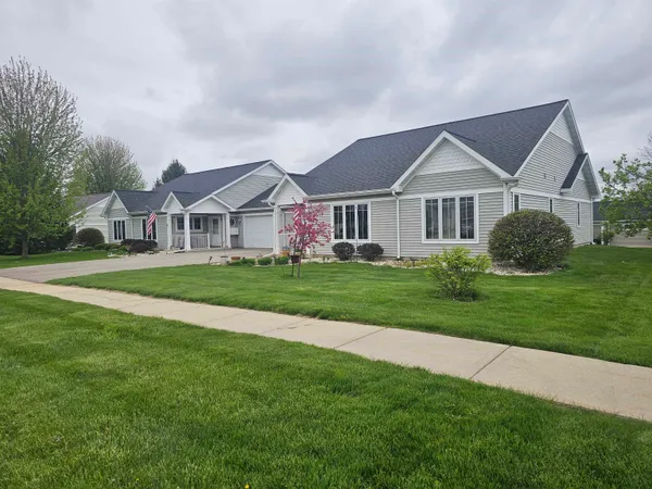 $455,000 | 241-245 Goehl Road, Waterloo, WI 53594