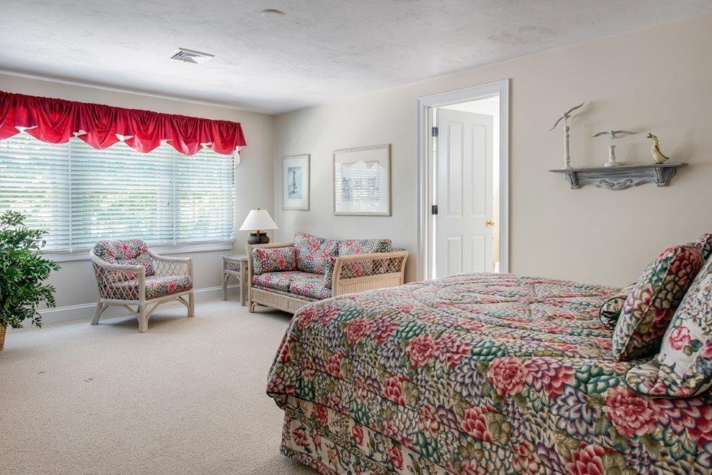 114 Tide Run Mashpee, MA 02649 - Photo 19 of 28 Gallery Image 19