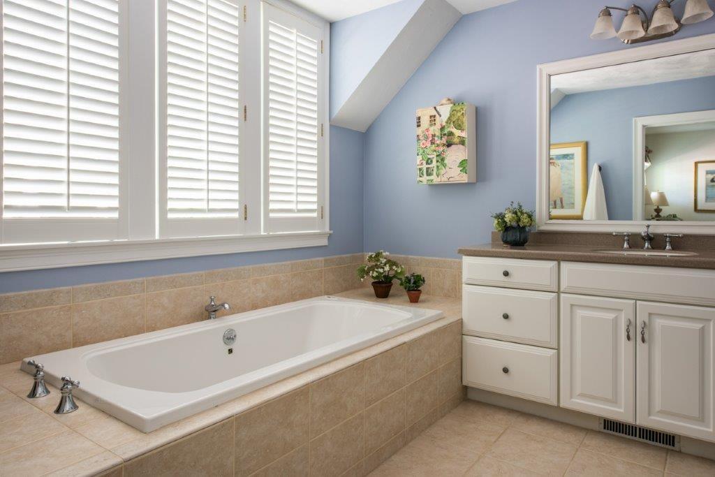 114 Tide Run Mashpee, MA 02649 - Photo 22 of 28 Gallery Image 22