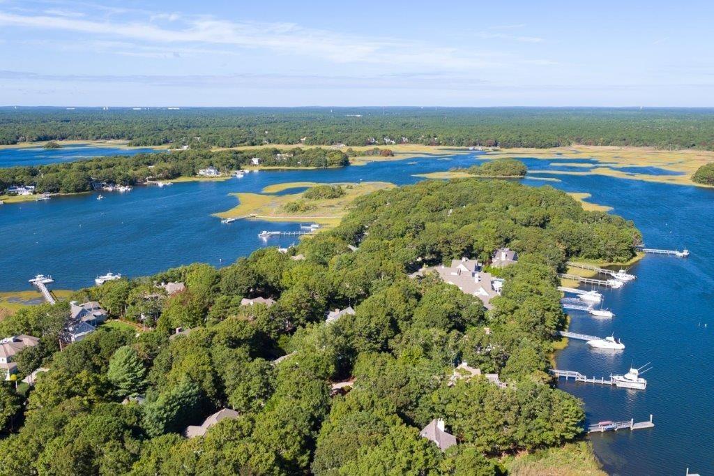 114 Tide Run Mashpee, MA 02649 - Photo 3 of 28 Gallery Image 3
