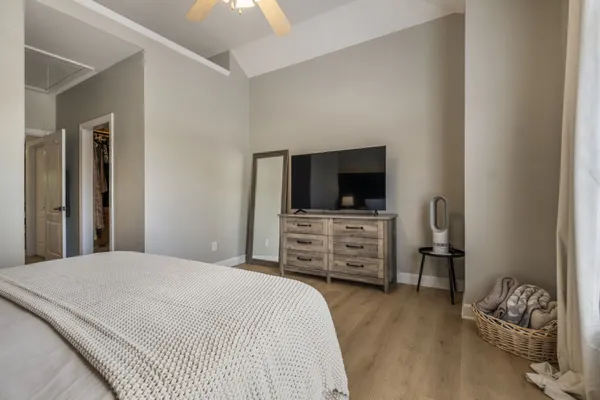 $305,000 | 6952 Highway 70 South, Unit 124, Nashville, TN 37221