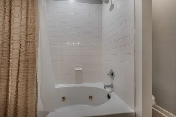 $305,000 | 6952 Highway 70 South, Unit 124, Nashville, TN 37221