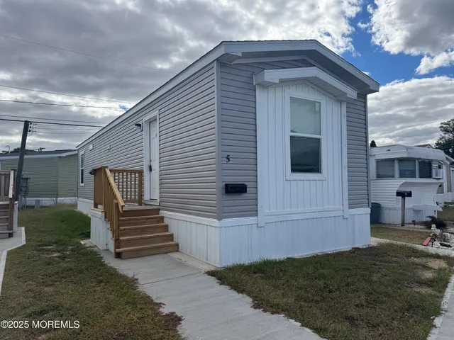 $112,900 | 5 Avenue B, Keansburg, NJ 07734