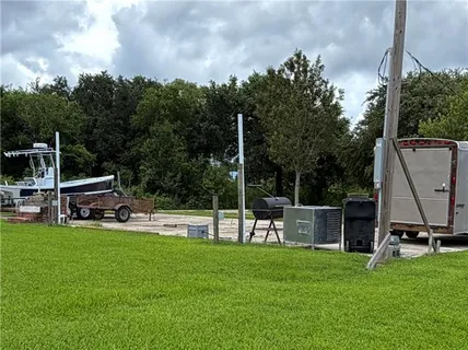 $50,000 | 31188 Highway 23, Buras, LA 70041