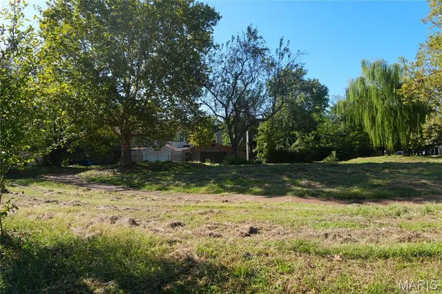 $295,000 | 942 Hickory Street, St. Louis, MO 63104