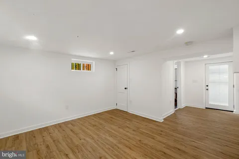 $2,500 | 1530 Howard Road Southeast, Washington, DC 20020