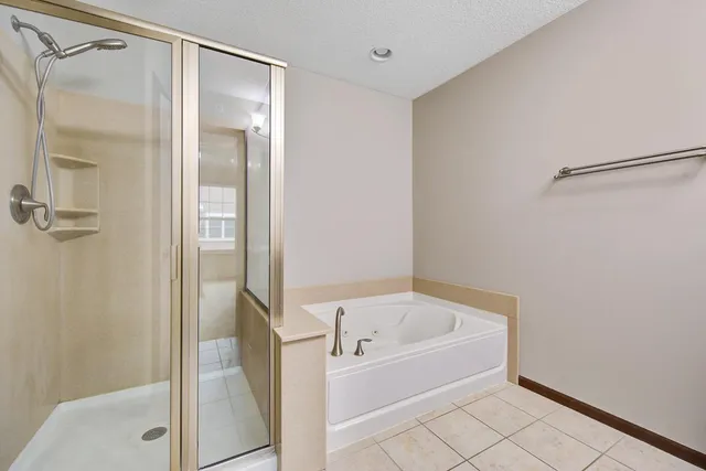 $2,595 | 17141 72nd Avenue North, Maple Grove, MN 55311