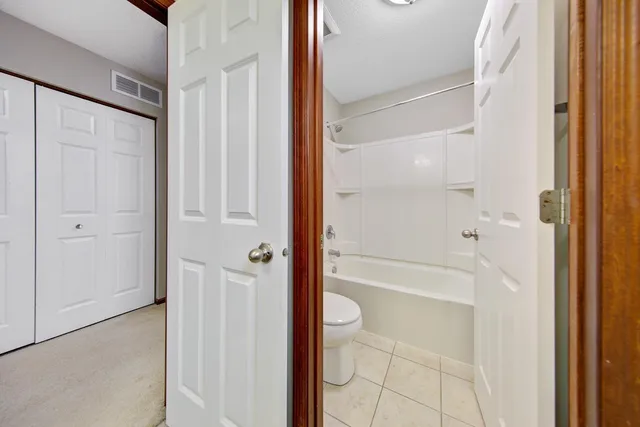 $2,595 | 17141 72nd Avenue North, Maple Grove, MN 55311