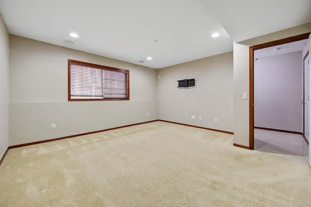 $2,595 | 17141 72nd Avenue North, Maple Grove, MN 55311