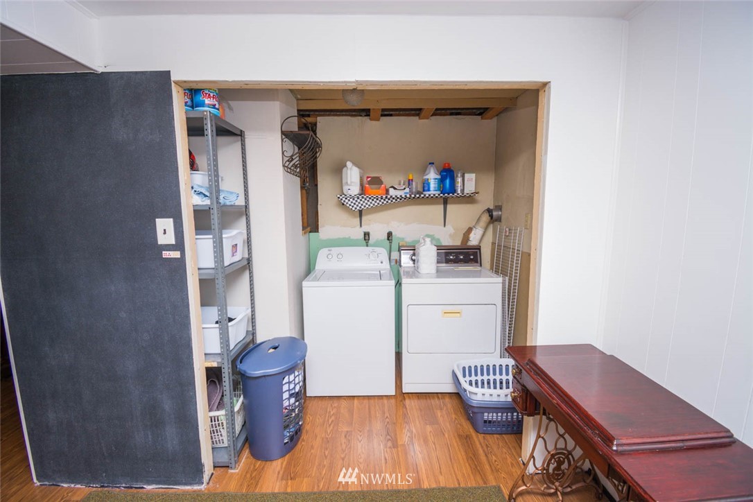 846 Southwest 108th Street Seattle, WA 98146 - Photo 19 of 25 Gallery Image 19