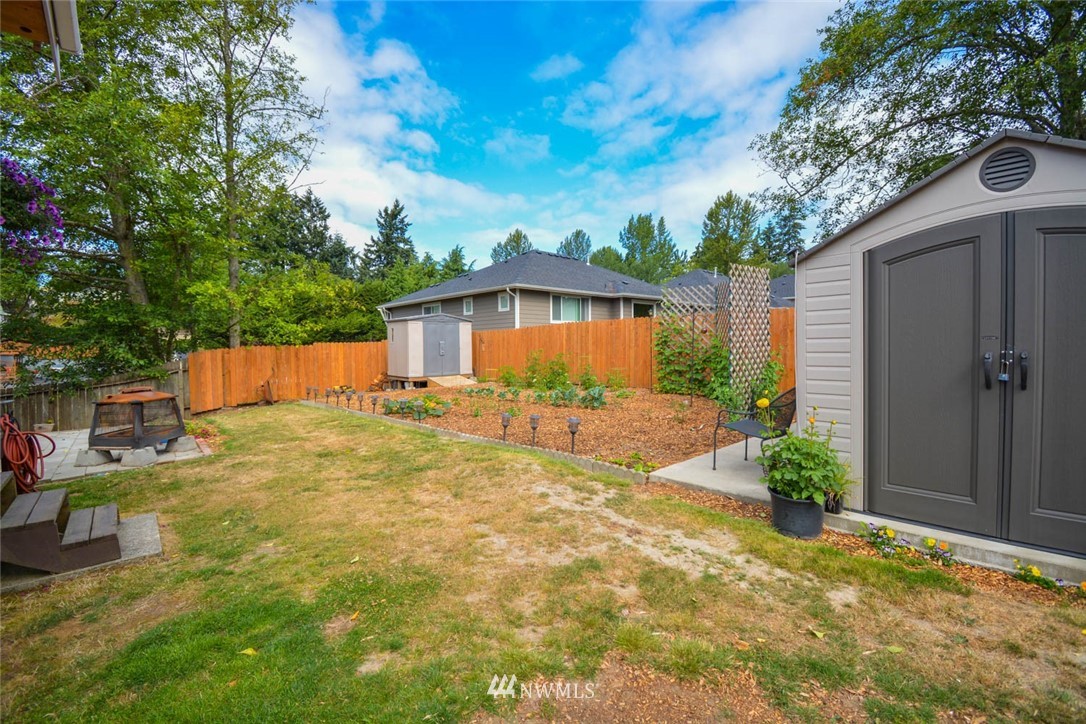 846 Southwest 108th Street Seattle, WA 98146 - Photo 22 of 25 Gallery Image 22